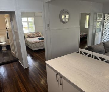 Modern 2 Bedroom Apartment in Prime Location - Photo 2