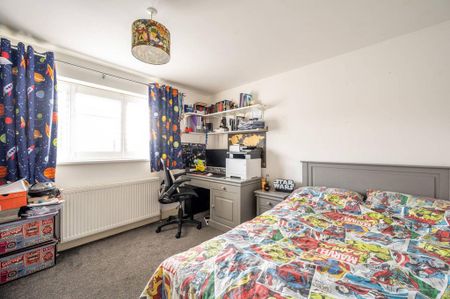 4 bedroom terraced house to rent - Photo 4