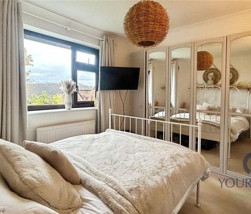 2 bedroom semi-detached house to rent - Photo 2