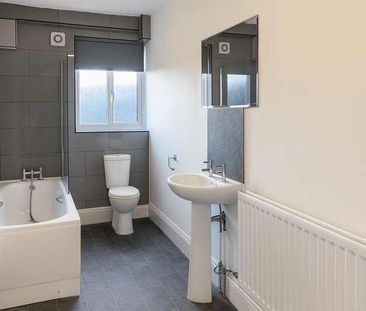 Amy Road, Oxted, RH8 - Photo 5