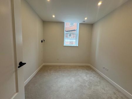 2 bedroom apartment to rent - Photo 3