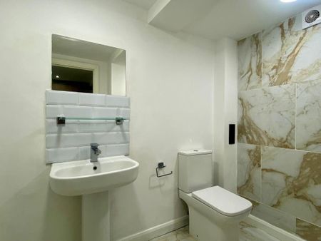 1 bedroom flat to rent - Photo 3