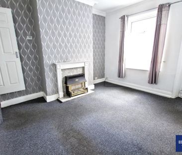 2 bedroom House To Let Total Size: 763 SQ FT - Photo 3