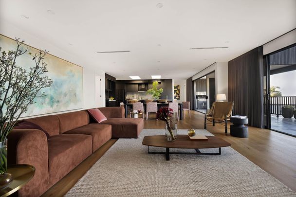 Architectural Luxury with Breathtaking Views - Photo 1