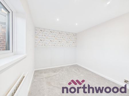 2 bedroom mews to rent - Photo 3