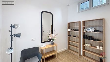 FLAGEY, EEN GEDEELDE KAMER - Foto 3