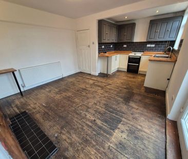 2 bedroom semi-detached house to rent - Photo 1