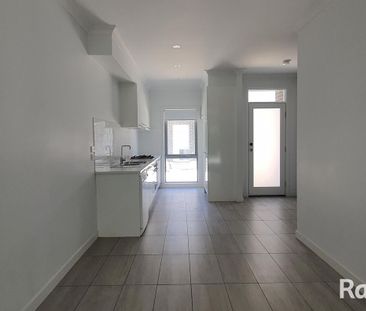 Luxury Townhouse Living - Photo 1
