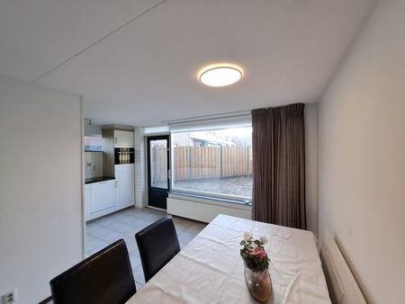 Te huur: Huis Parallelweg in Alblasserdam - Photo 5