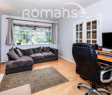 Cornwell Road, Old Windsor, Windsor, SL4 - Photo 1