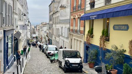 Rue Tholozé - Photo 5