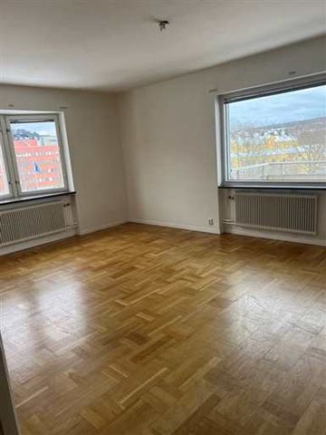 5 rum och kök, 111 m - Photo 4
