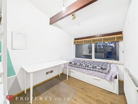 3 bedroom terraced house to rent - Photo 4