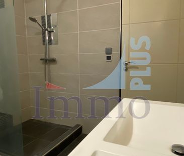 Location Maison 5 pièces 140m² ST DENIS 97400 - Photo 1