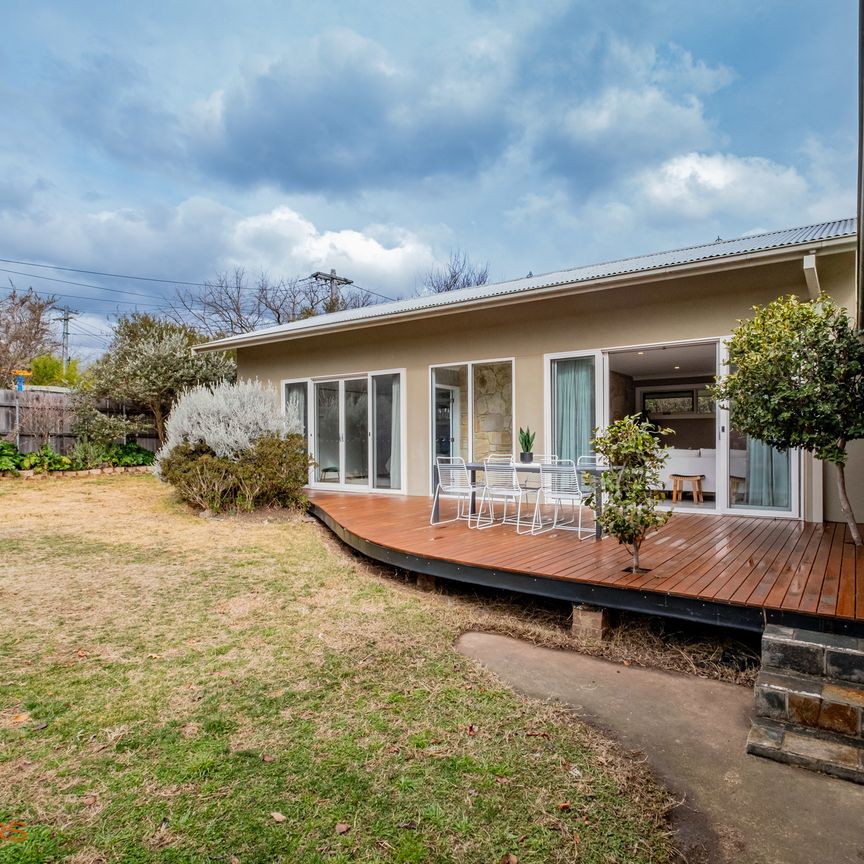 87 Birdwood Street, Hughes ACT 2605 - House For Rent | Domain - Photo 1