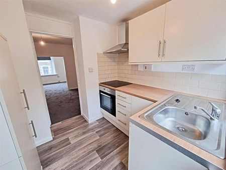 Tower Street, Treforest, CF37 - Photo 3