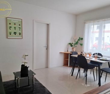 2.5-ROOM APARTMENT WITH GREEN VIEW - Photo 2