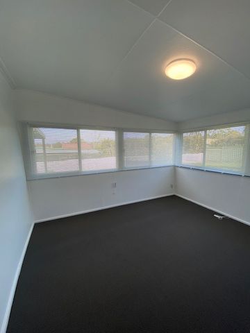 COUNTRY LIVING - Photo 3