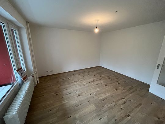 2 Zimmer in der 3 Etage mit tollem Balkon - Foto 1