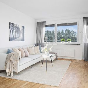 Utmarksvägen 11 - Photo 2