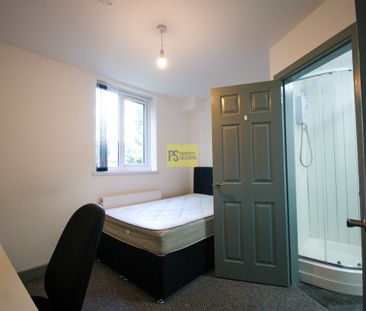 6 Holly Grove - Photo 3
