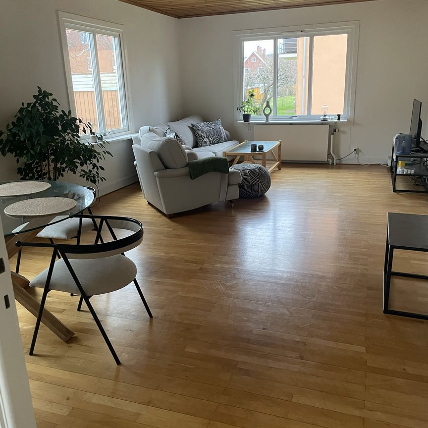 Hallandsgatan, Halmstad - Photo 1