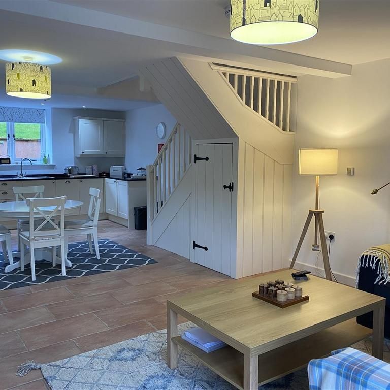 2 bedroom semi-detached house to rent - Photo 1