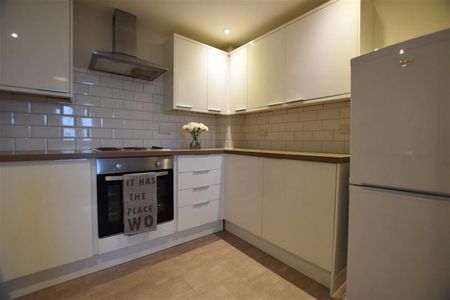 2 Bedroom Apartment To Let - Photo 5