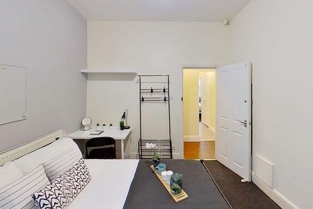 4 bedroom apartment to rent - Photo 5