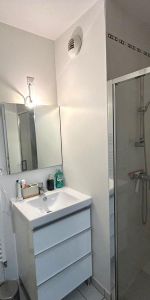 Location Appartement 2 pièces 44m² ST CYR SUR LOIRE 37540 - Photo 4