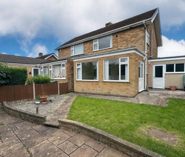 3 bedroom semi-detached house to rent - Photo 2