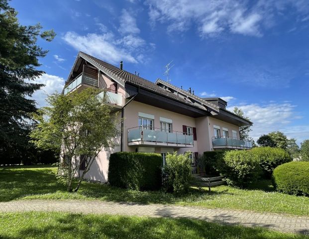 Appartement de 2.5 pièces au 2ème étage d'un petit immeuble. - Foto 1