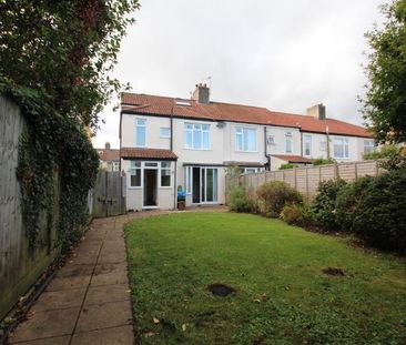 4 bedroom terraced house to rent - Photo 4