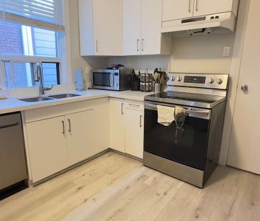 For Lease - 25 Barnesdale Avenue, Hamilton, Ontario - Photo 6