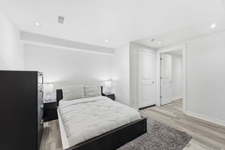 For Lease - 2825 St. Clair Avenue Unit# Lower, Toronto, Ontario - Photo 5