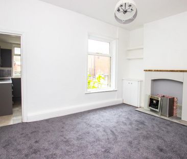 2 bedroom House To Let - Photo 1