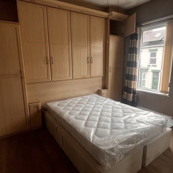 Room in a Shared House, Maxton Road, L6 - Photo 1