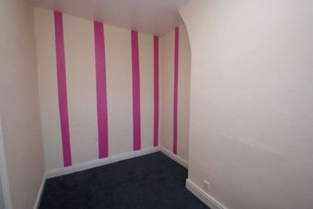 2 Bed - Surrey Street, Middlesbrough - Photo 3