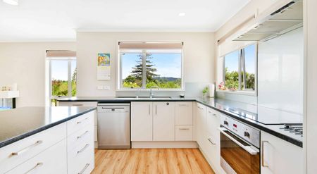 Warkworth Summer Haven - Photo 2