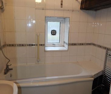 1 bedroom terraced house to rent - Photo 6