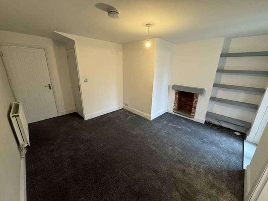 Hambridge Road Newbury, RG14 - Photo 1