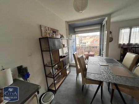 Location Appartement 4 pièces 72m² PERIGUEUX 24000 - Photo 4