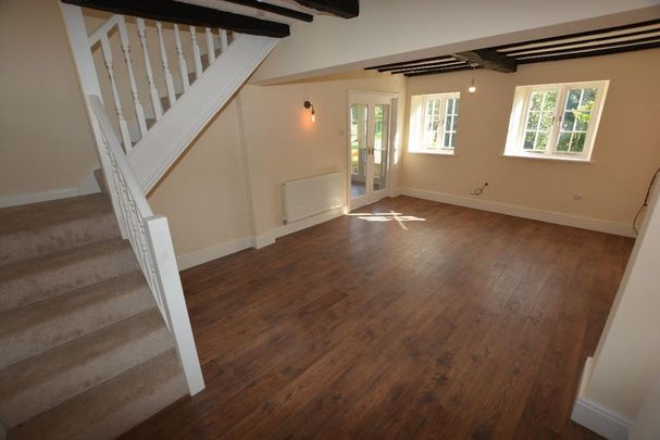 3 bedroom terraced house to rent - Photo 1