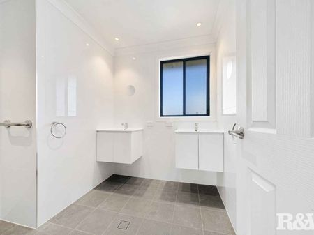 4 MONTH LEASE ONLY - Photo 2