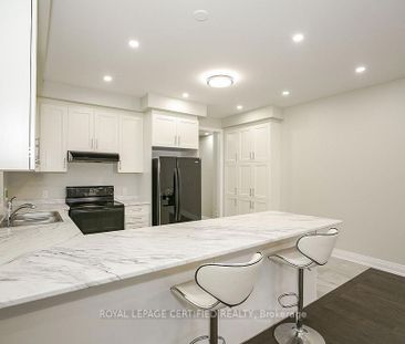 For Lease - 32 Dalbeattie Drive, Brampton, Ontario - Photo 6