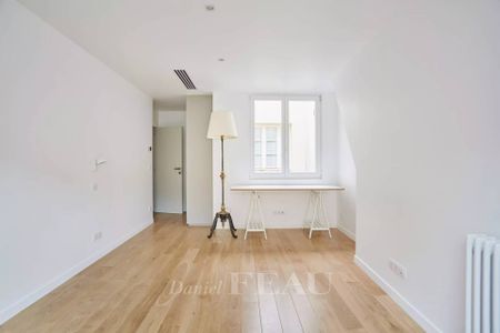 Location appartement, Paris 8ème (75008), 4 pièces, 123 m², ref 86369131 - Photo 2