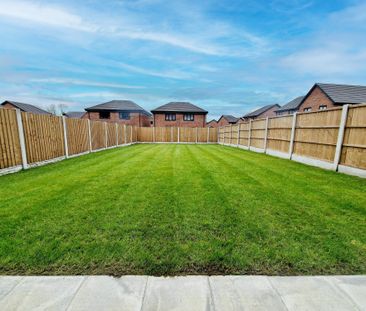 Laurus Grove, Broughton - Photo 1