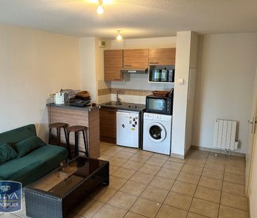 Location Appartement 2 pièces 32m² BRIVE LA GAILLARDE 19100 - Photo 2