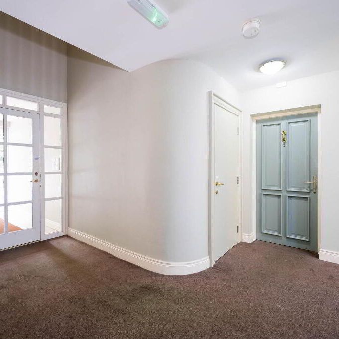 Apt 2, Danesfort Park North, Bt9 5 Rb, Belfast - Photo 1