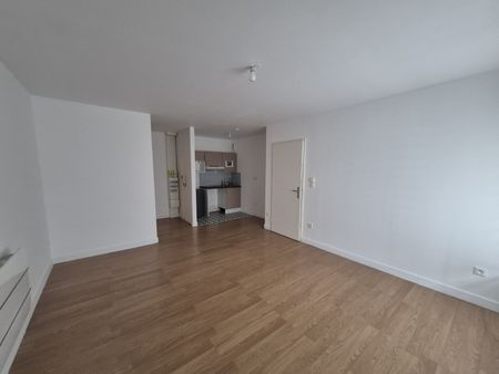 Location Appartement 2 pièces 43m² WASQUEHAL 59290 - Photo 2